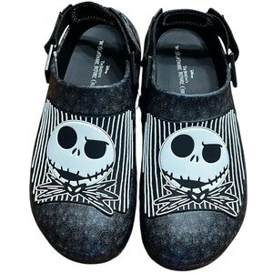 Jack Skellington Black & White Clogs - Size 13 -
NWT - Halloween Ready